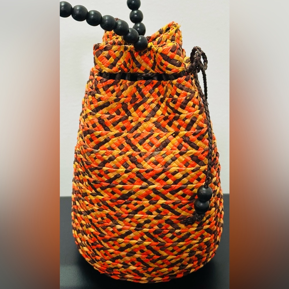 Majunga Raffia Purse - Picture 6 of 10